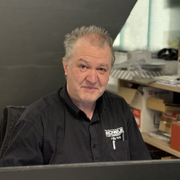 Jörg Kluttig Lagerist