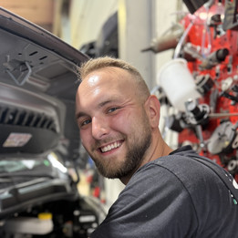 Jonathan Reinecker Kfz-Mechatroniker
